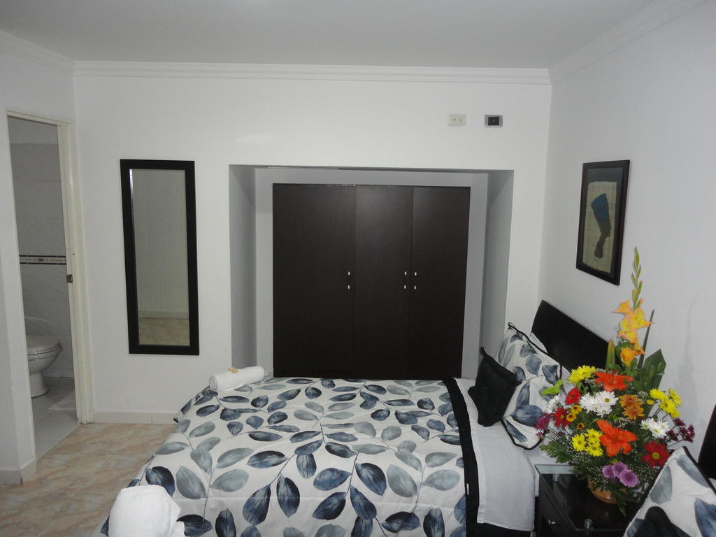 Hotel Fenix Real - Bogota — Photos 2